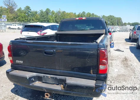 2004 Chevrolet Silverado 1500 Ss z USA, uszkodzony, nr VIN 2GCEK19N641188182